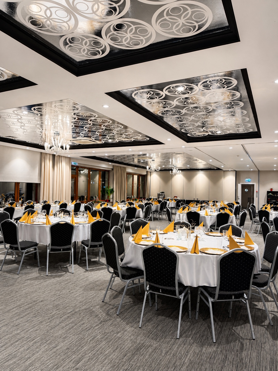 Sala przygotowana na event firmowy